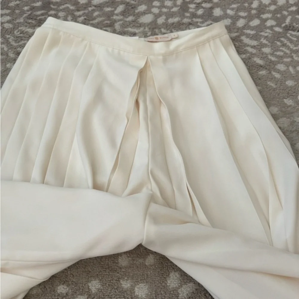 Tory Burch Faye White Ivory Pleated‎ Wide Leg Knee Length Culottes Size 6